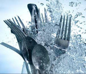 Cutlery in dishwashing machine