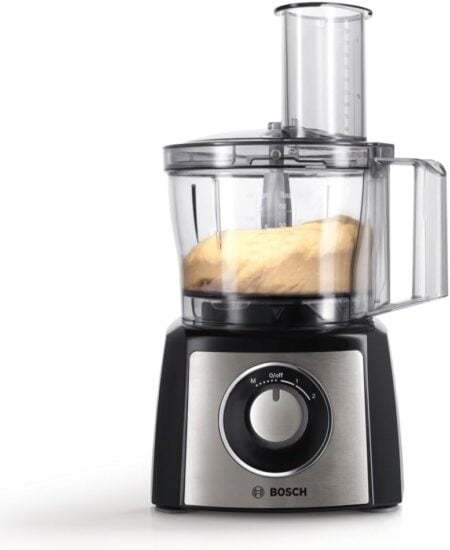 Dough kneading with a food processor