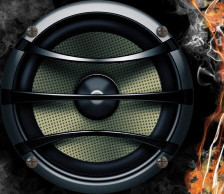 Car speakers round and powerful