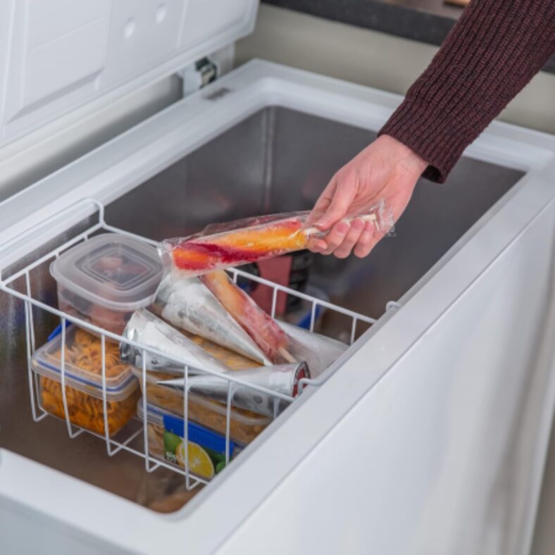 How to Choose the Best Chest Freezer (2024 Review) ElectroGuide.co.uk