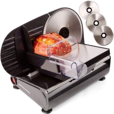 Electric slicer with different blade types for all kinds of foods