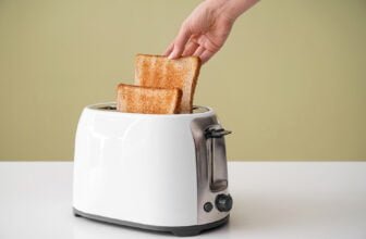 How to Choose the Best Bread Toaster
