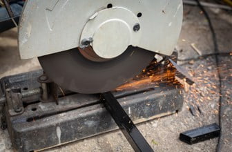 How to Choose The Best Metal Cutting Saw