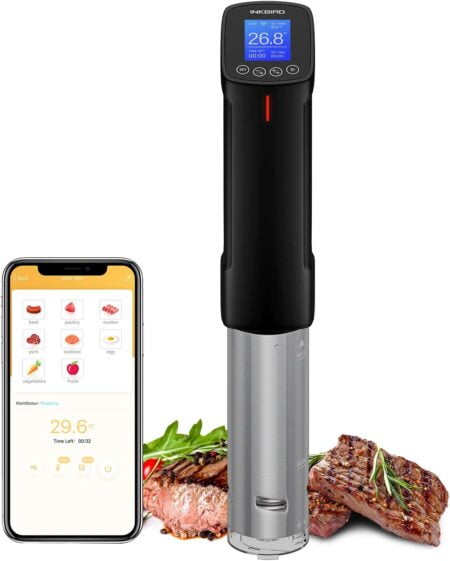 WiFi connected sous-vide cooking machine