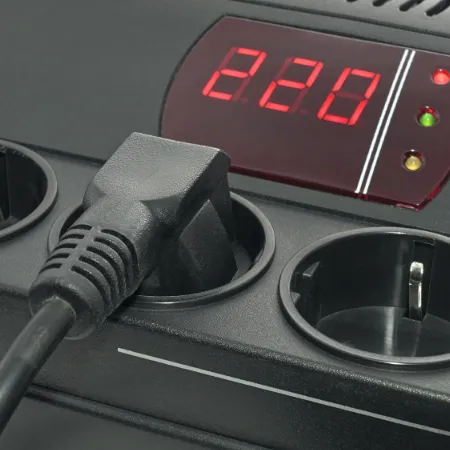 Schuko outlet automatic voltage stabiliser